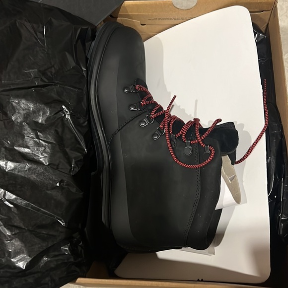 UGG Biltmore Hiker Boot - Picture 3 of 6